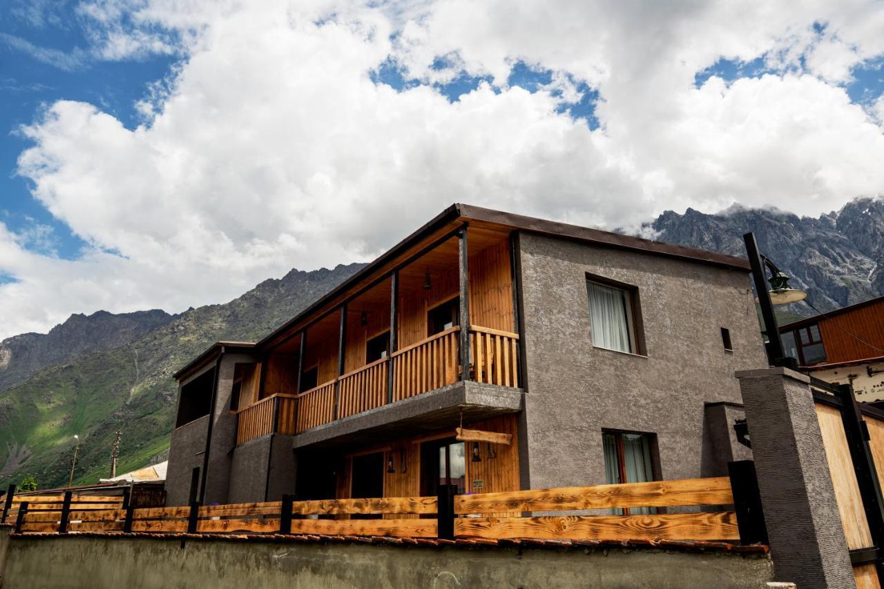 Hotel Jimla Kazbegi Esterno foto